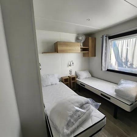 Mobil Climatise 4 Personnes